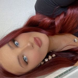 Meet your Posher, Amber